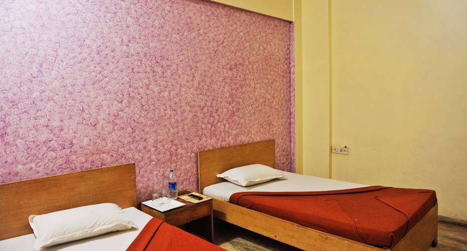 Hotel Royal Palace, Mumbai 5